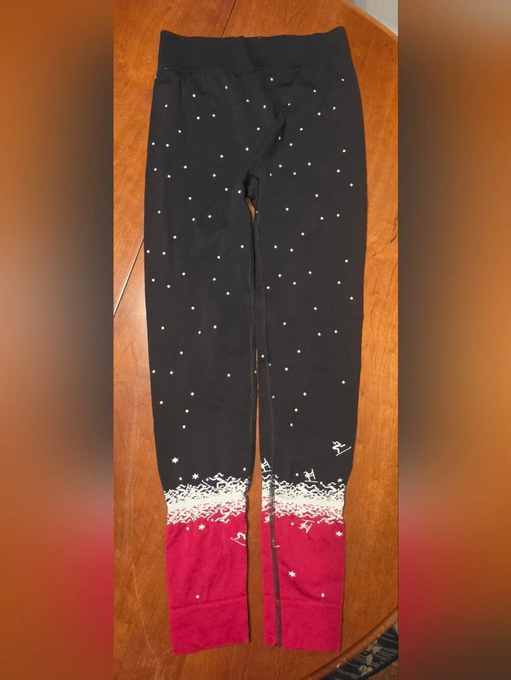 Sweaty Betty Ski Print Leggings Small Black Red Stars Base Layer
